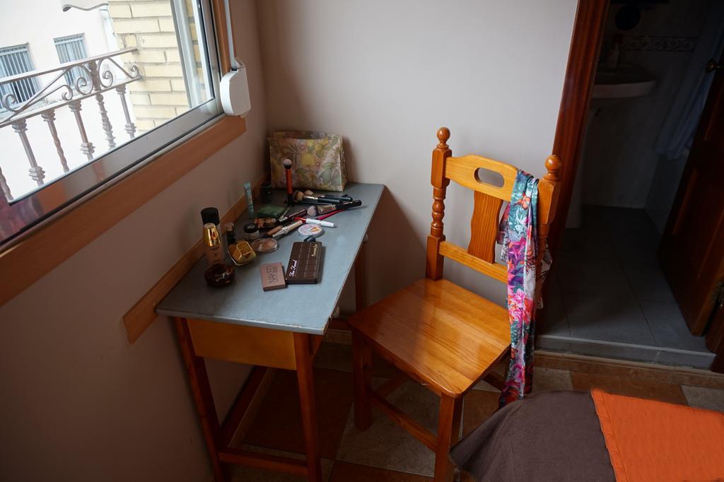 Hostal Alamare Севиля Екстериор снимка